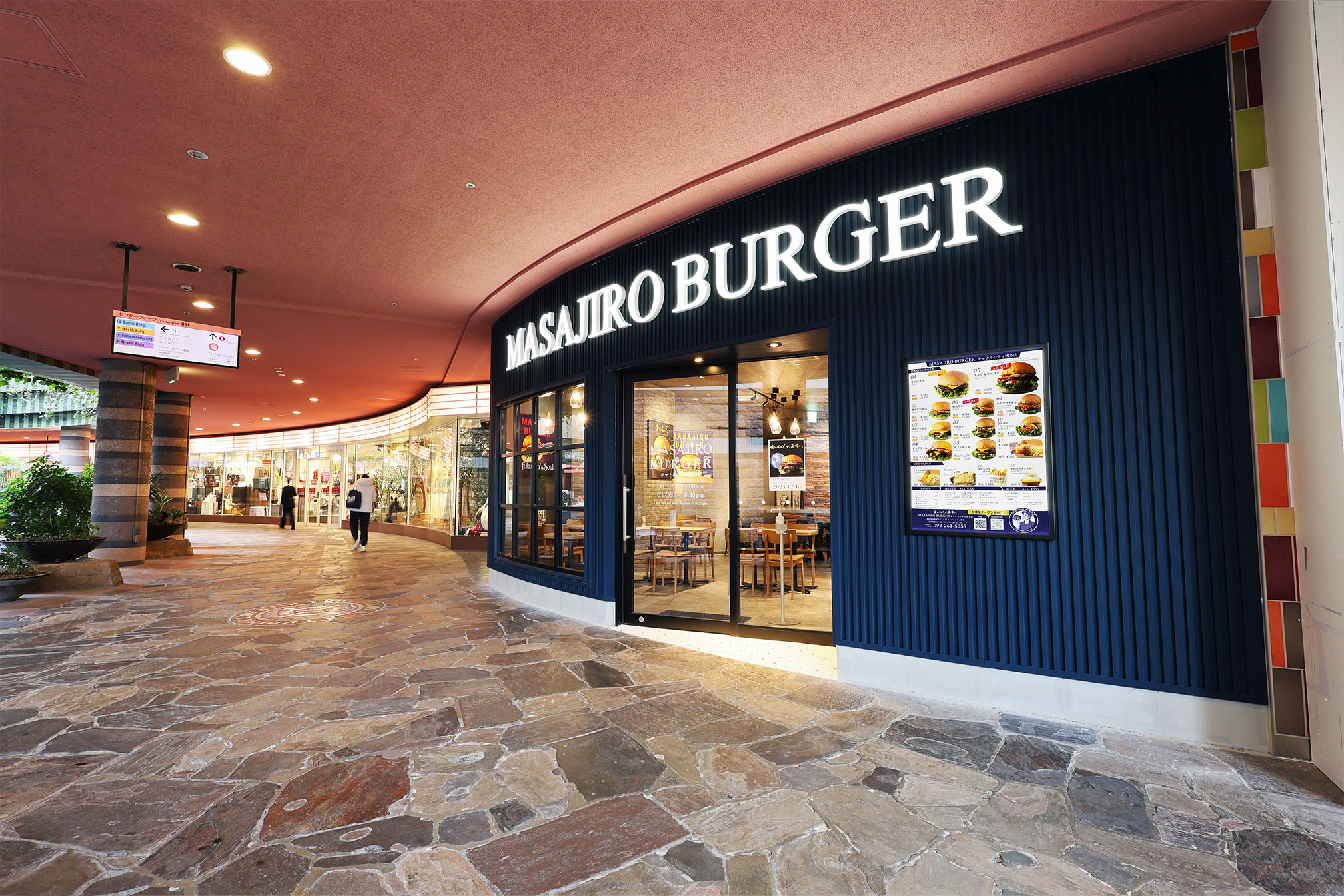 マサジロウバーガーキャナルシティ博多店様の施工事例写真