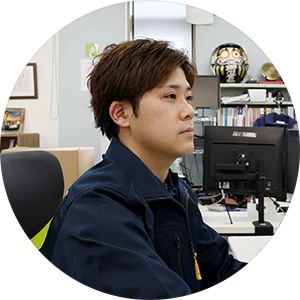 リノベーション部　K.E 社内