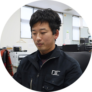 リノベーション部 係長 H.T 社内