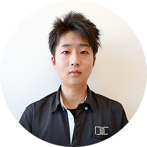 エンジニアリング部 﨑田