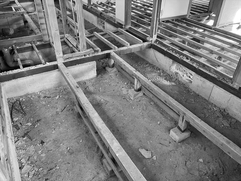 断熱材は施工されていない状態