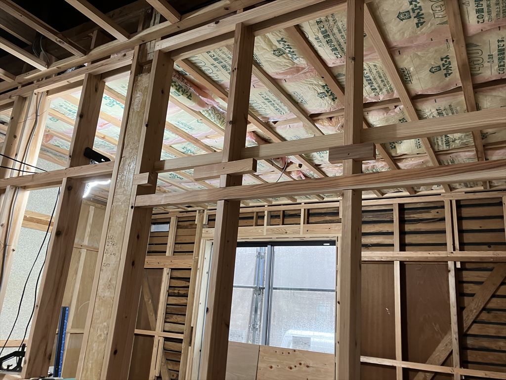 天井に適した断熱材を施工